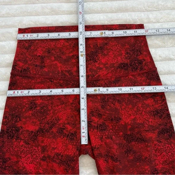 LULULEMON Wunder Under High Rise Leggings Lunar New Year Limited Edition Size 6 - Picture 6 of 7